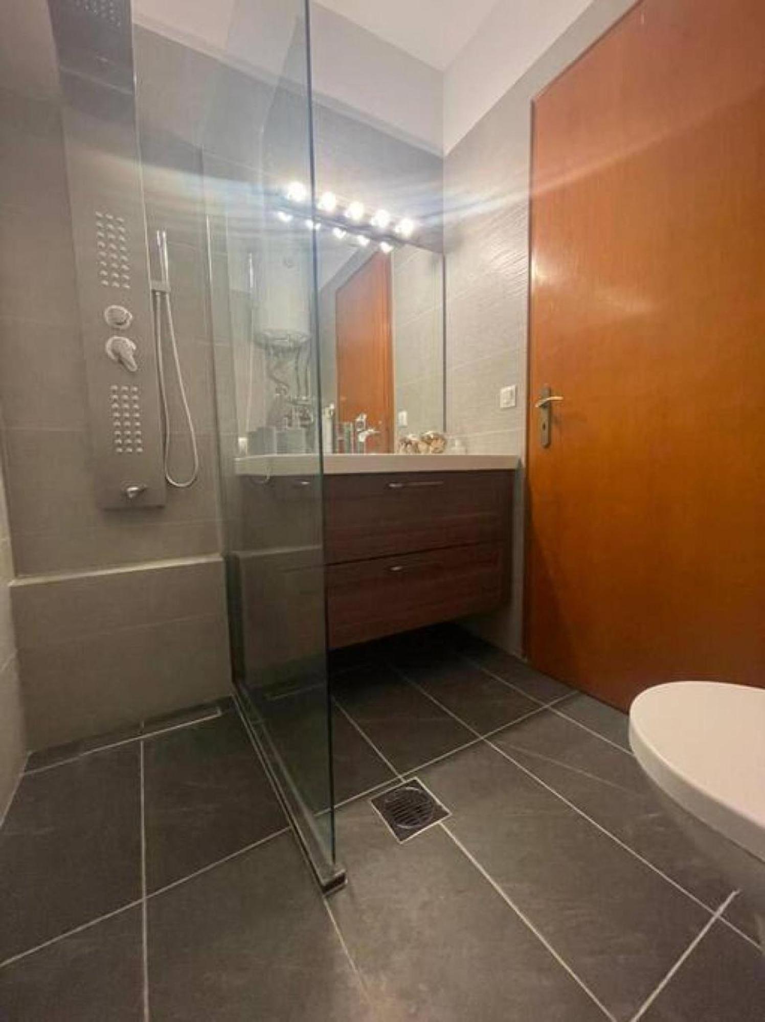 Relaxing 2 Bdr Apartment Ioannina Ngoại thất bức ảnh