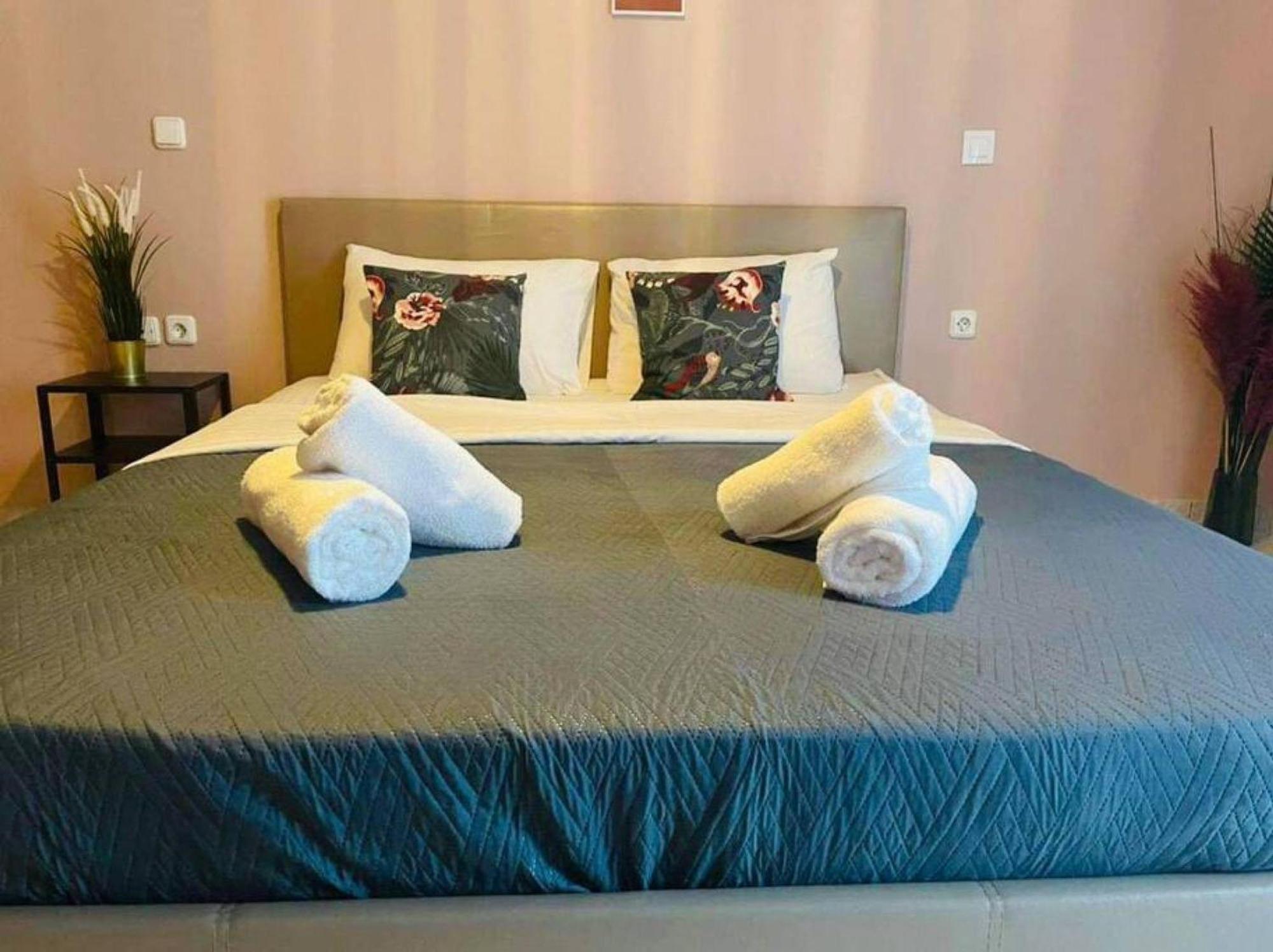 Relaxing 2 Bdr Apartment Ioannina Ngoại thất bức ảnh